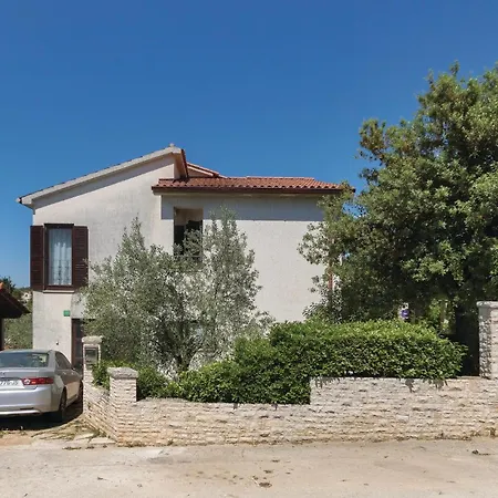 Daire Cozy In With Wifi Pula