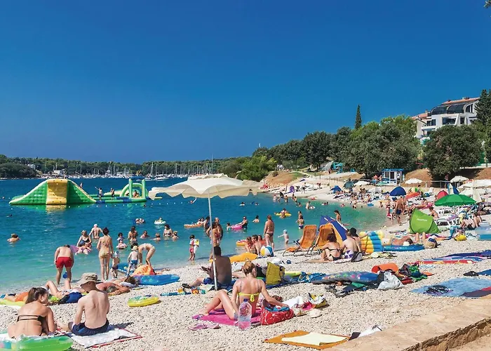 Apartment Cozy In With Wifi Pula