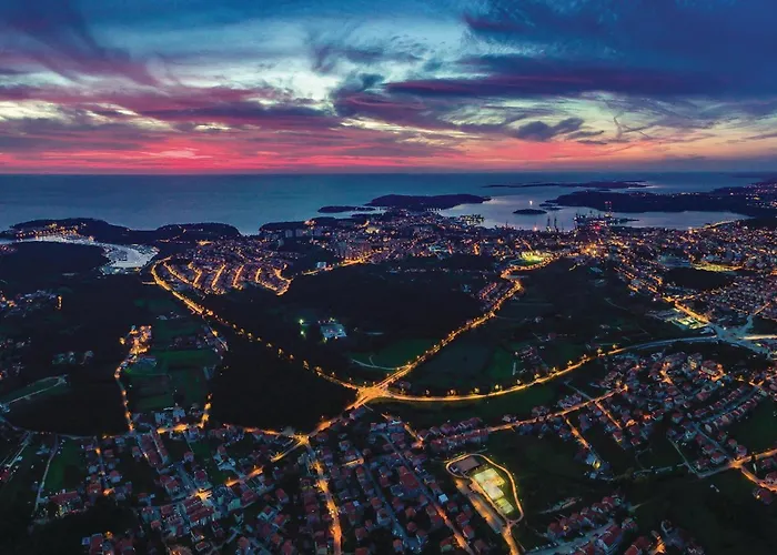 Apartment Cozy In With Wifi